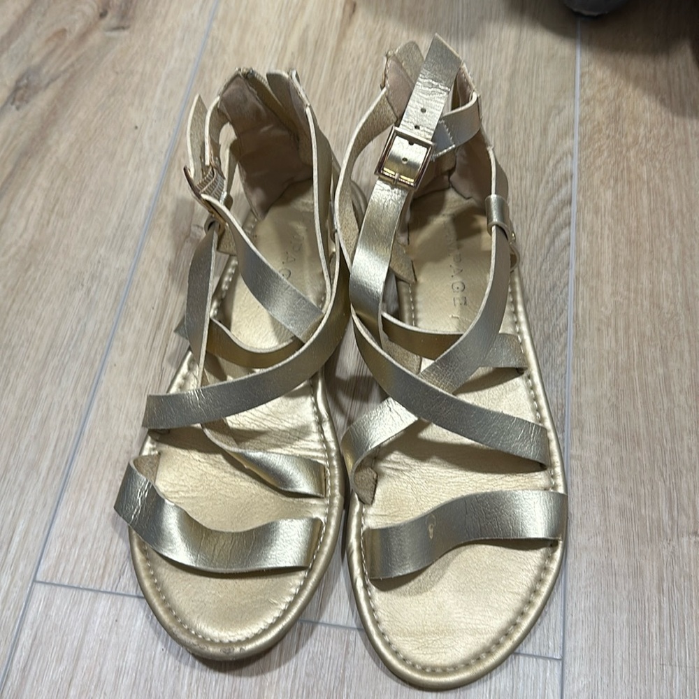 Rampage gold Sandals